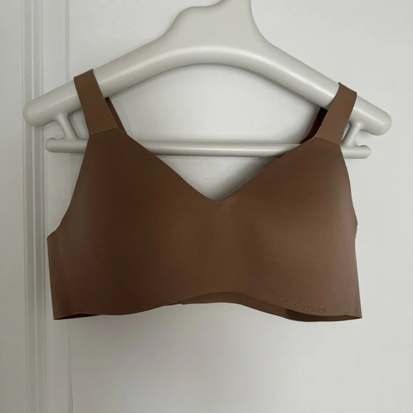 LULULEMON Hold True Bra in Soft Sand - Size 36 A - Picture 3 of 7